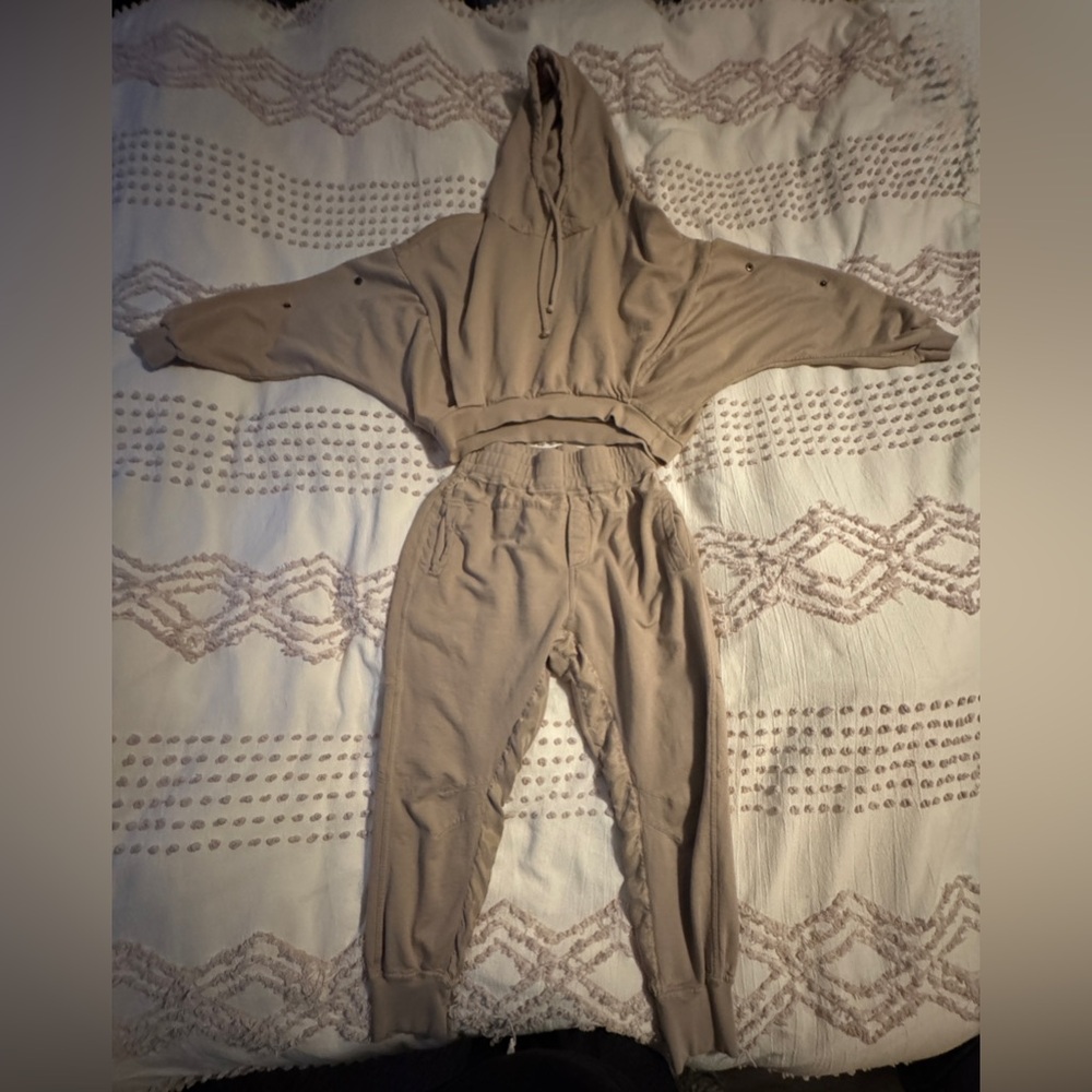 Young Fabulous & Broke Raissa long sleeve hooded Sweatshirt & jogger set M/L